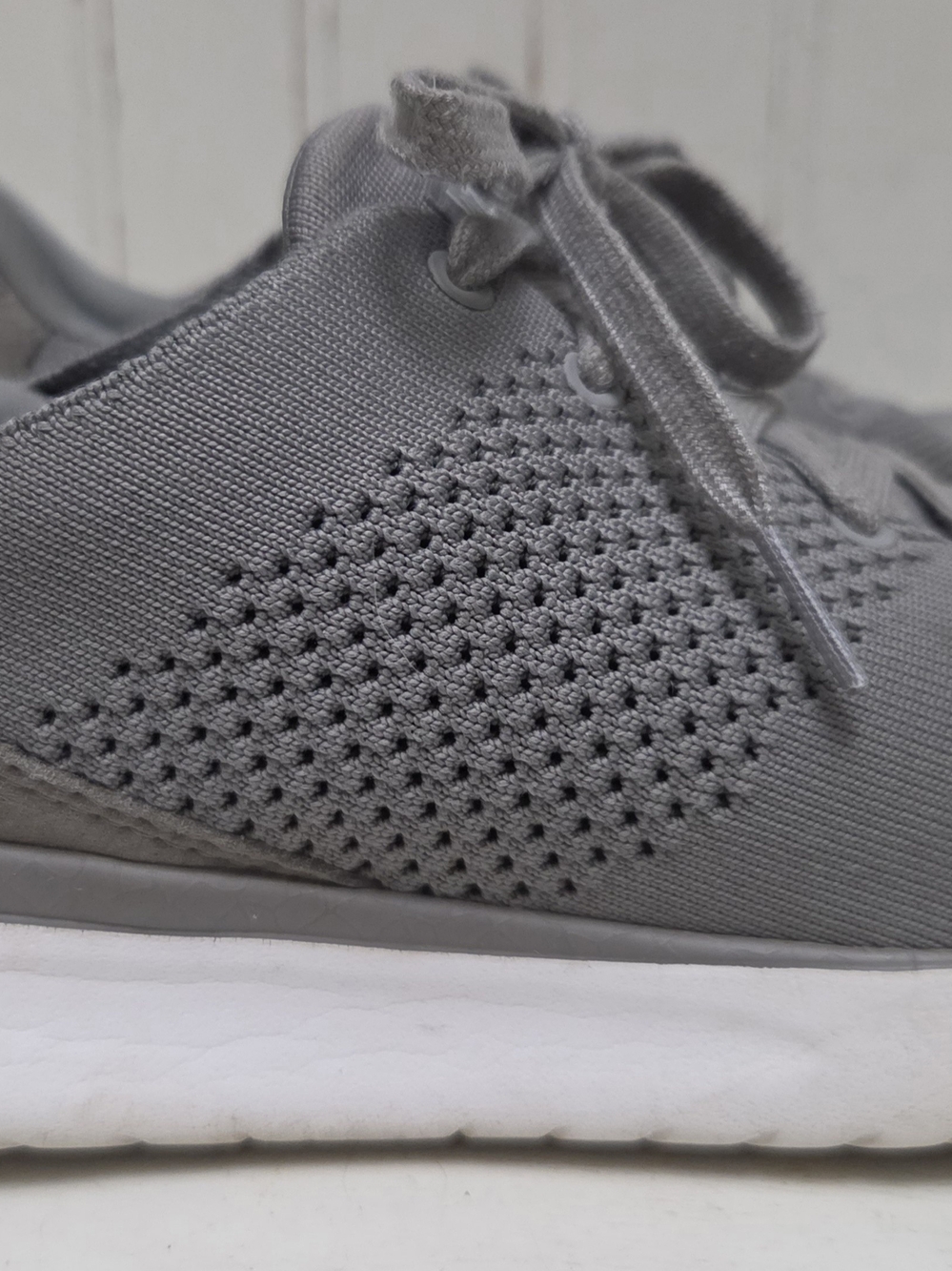 Women's 10 Men's 8.5 Kizik Gray Knit Lima Knit Hands Free Lace-Up Sneaker Shoes